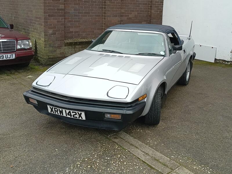 TRIUMPH TR7