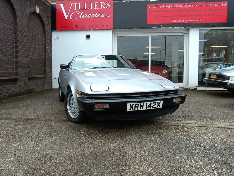 TRIUMPH TR7