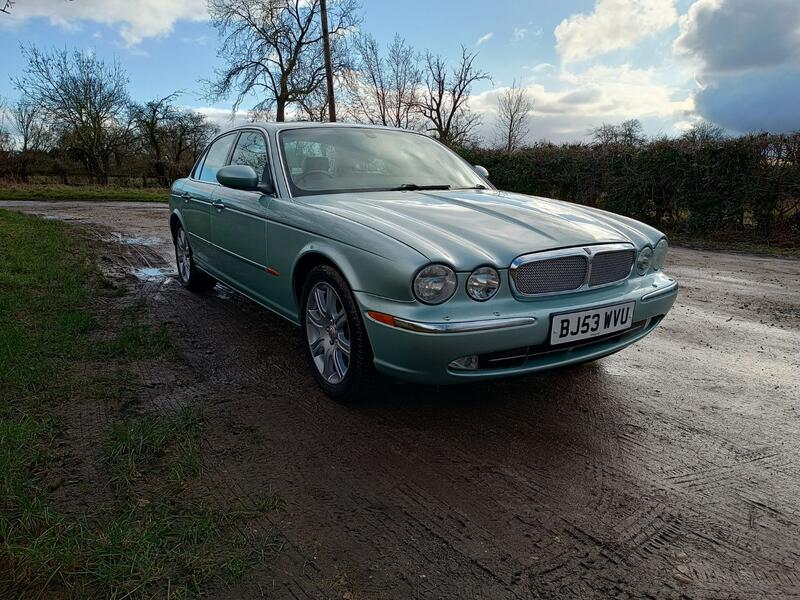 JAGUAR XJ