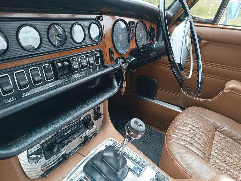 JAGUAR XJ6