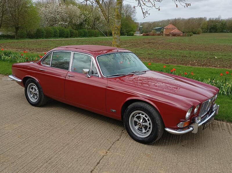 View JAGUAR XJ6 Series 1 4.2 Manual