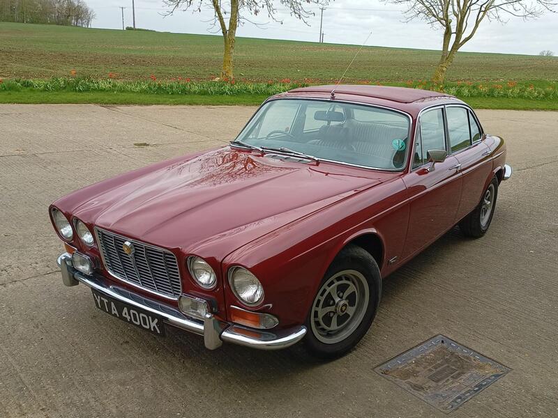 JAGUAR XJ6