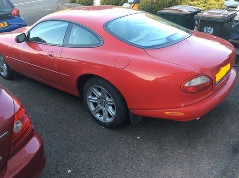 View JAGUAR XK8 Coupe........