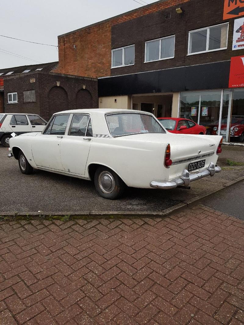 FORD ZODIAC