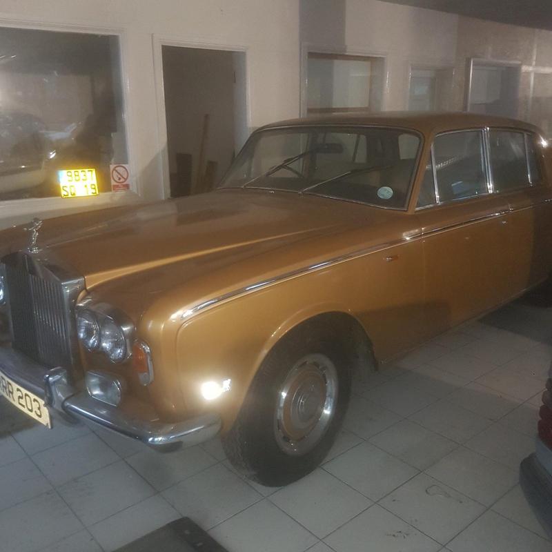 ROLLS-ROYCE SILVER SHADOW