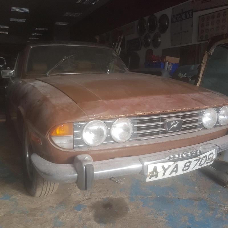 View TRIUMPH STAG -