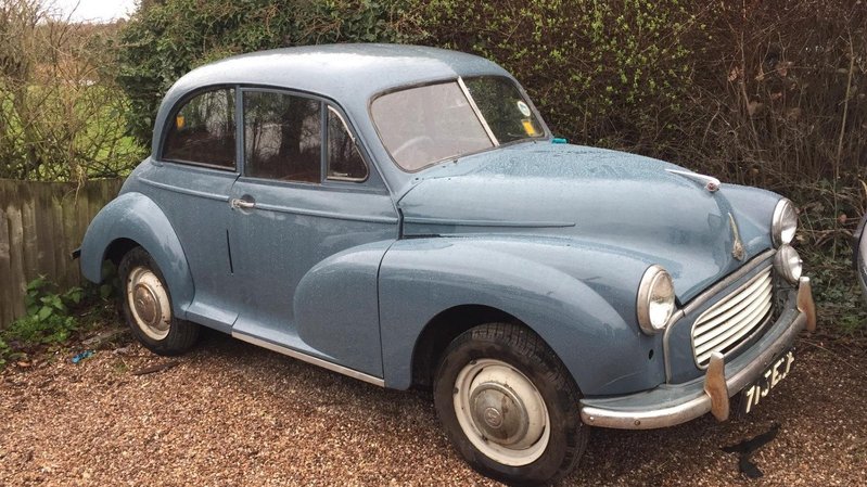 View MORRIS MINOR 2 door Split Screen