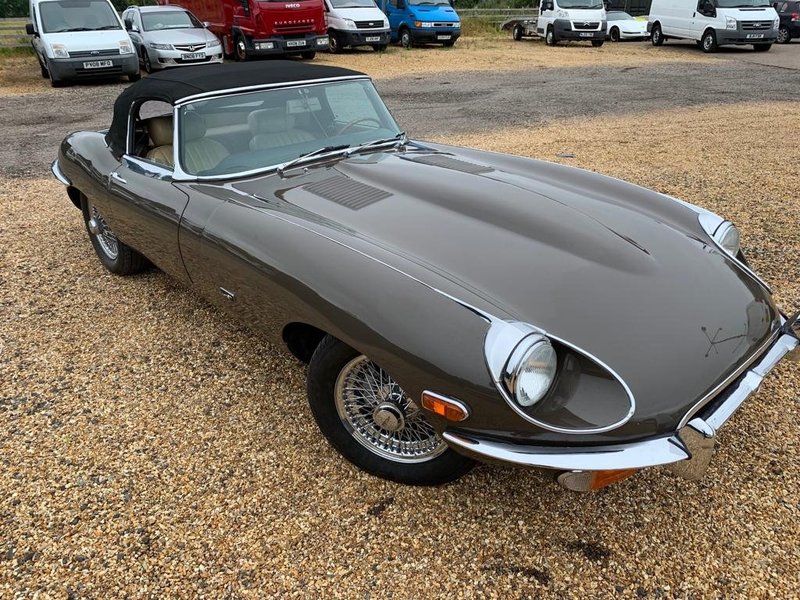 JAGUAR E-TYPE