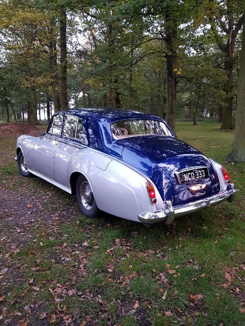 ROLLS-ROYCE SILVER CLOUD