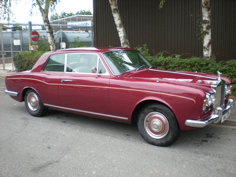 ROLLS-ROYCE CORNICHE