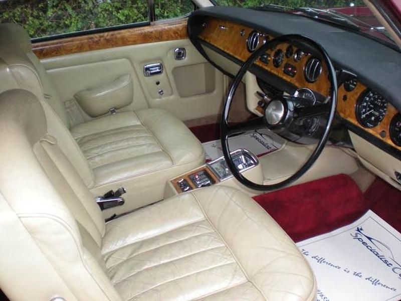 View ROLLS-ROYCE CORNICHE Mulliner Bodied 2 Door