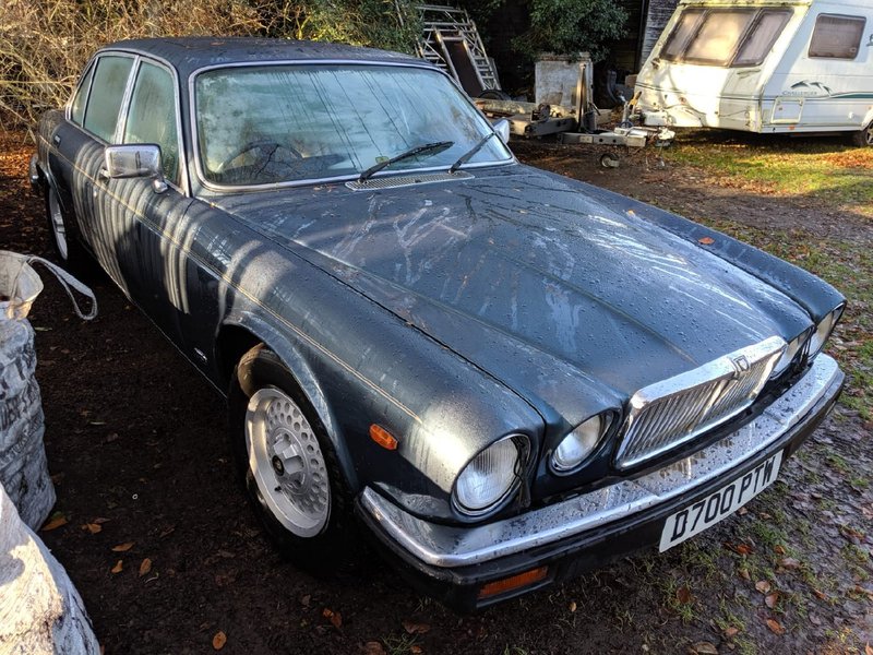 View JAGUAR SOVEREIGN XJ6