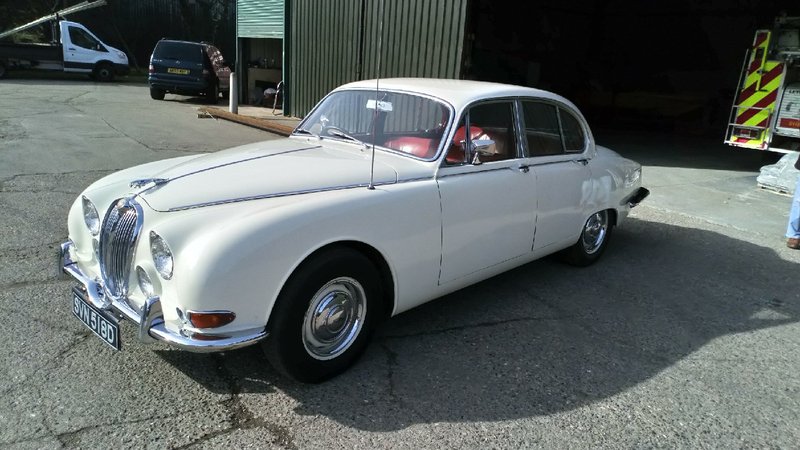 View JAGUAR S-TYPE 3.8