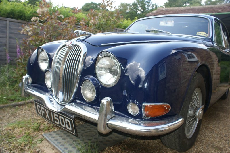 View JAGUAR S-TYPE 3.8 S