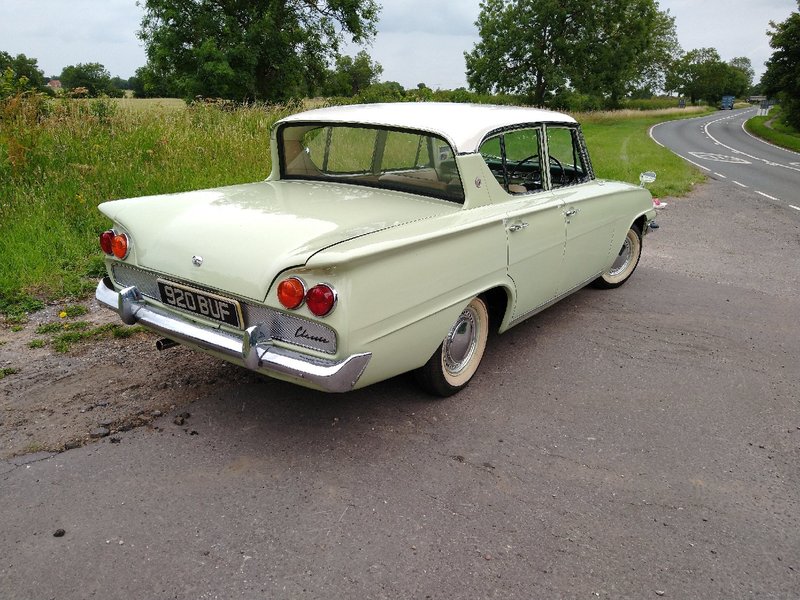 FORD CONSUL