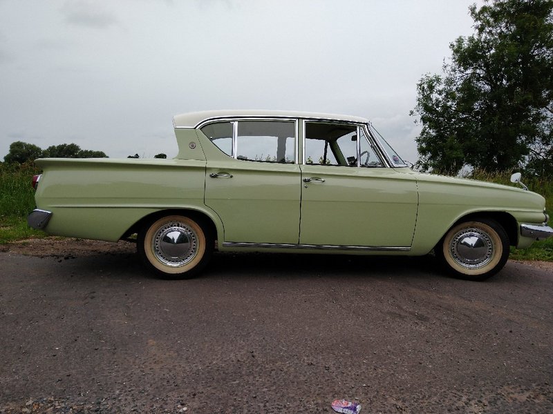 FORD CONSUL