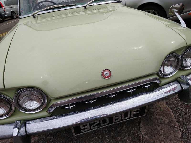 FORD CONSUL