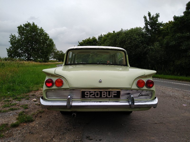 FORD CONSUL