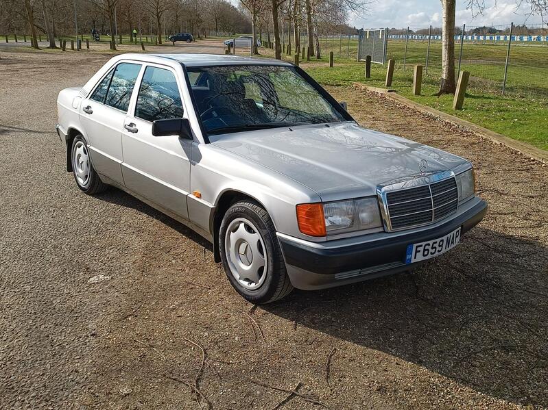 MERCEDES-BENZ 190