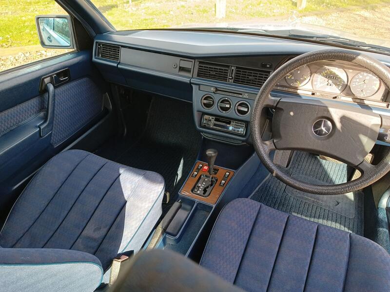 MERCEDES-BENZ 190