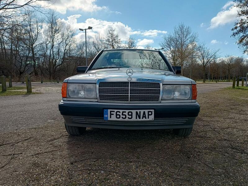 MERCEDES-BENZ 190