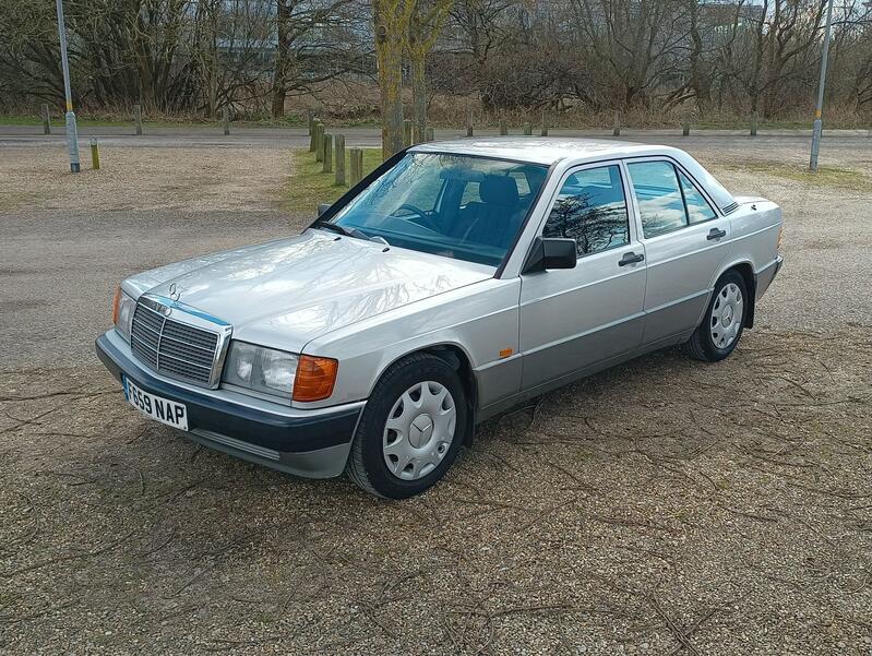 MERCEDES-BENZ 190