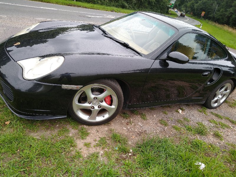 PORSCHE 911 TURBO