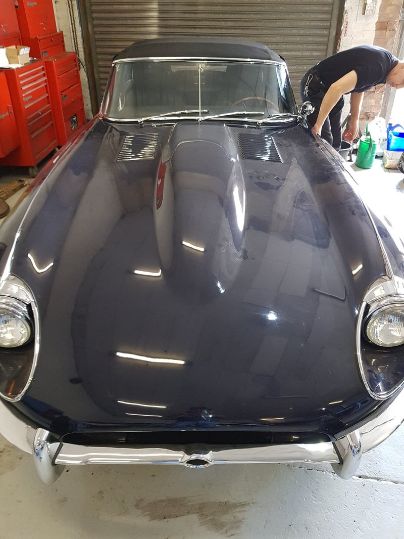 JAGUAR E-TYPE