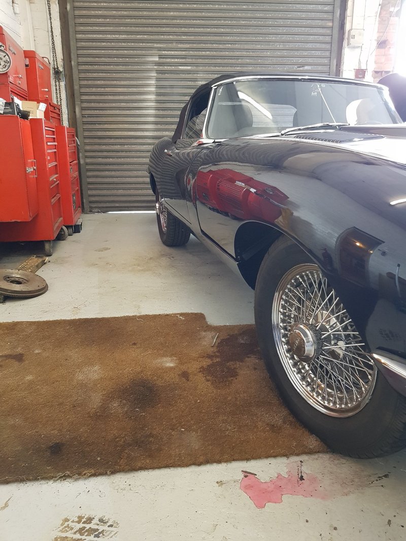 JAGUAR E-TYPE
