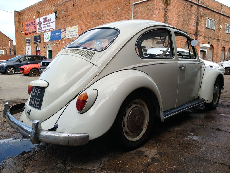 VOLKSWAGEN BEETLE