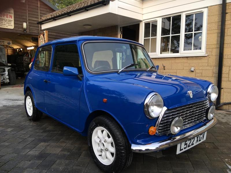 AUSTIN MINI