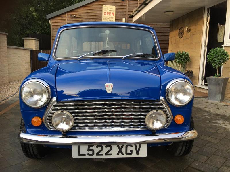 AUSTIN MINI