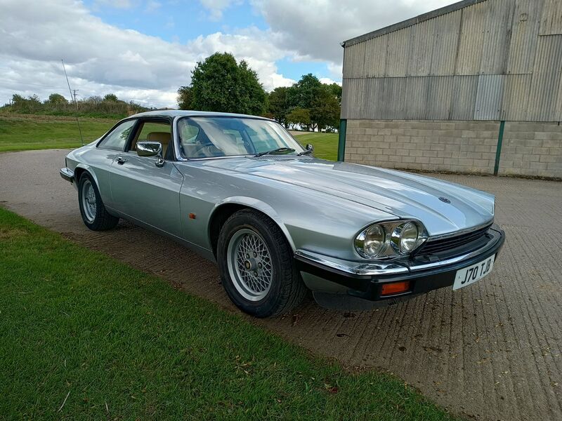 View JAGUAR XJS 4.0