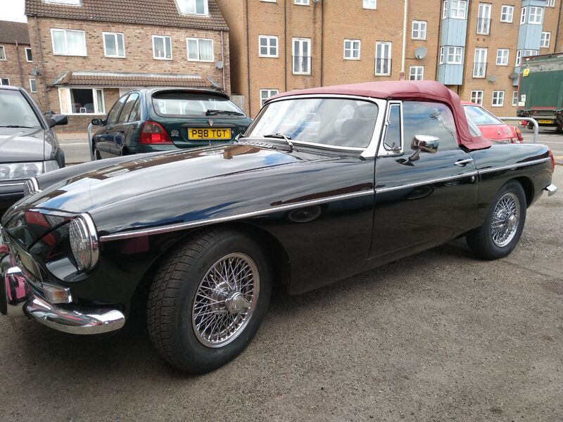 View MG MGB Roadster