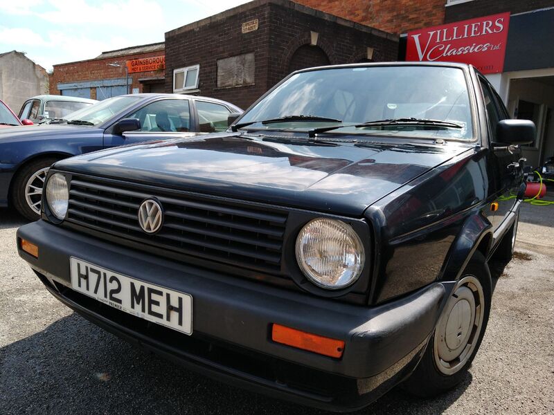 View VOLKSWAGEN GOLF MkII GL