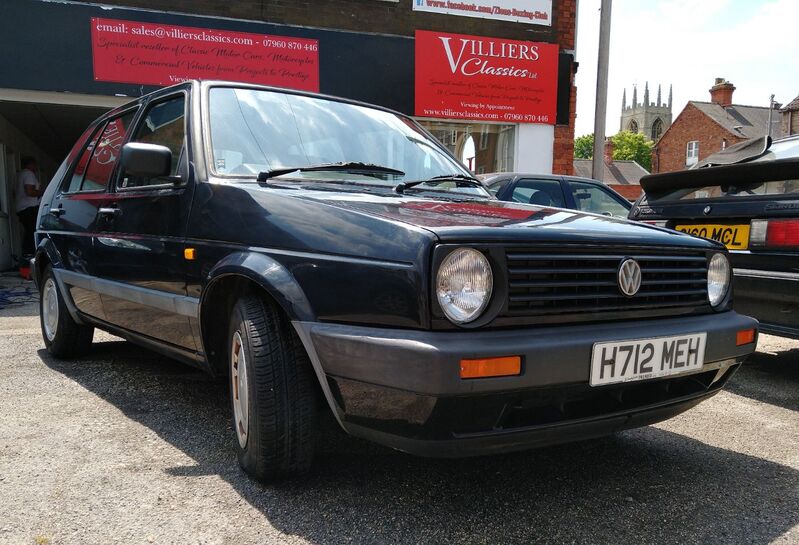 View VOLKSWAGEN GOLF MkII GL