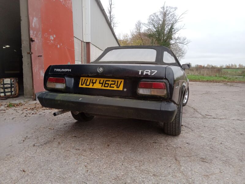 TRIUMPH TR7