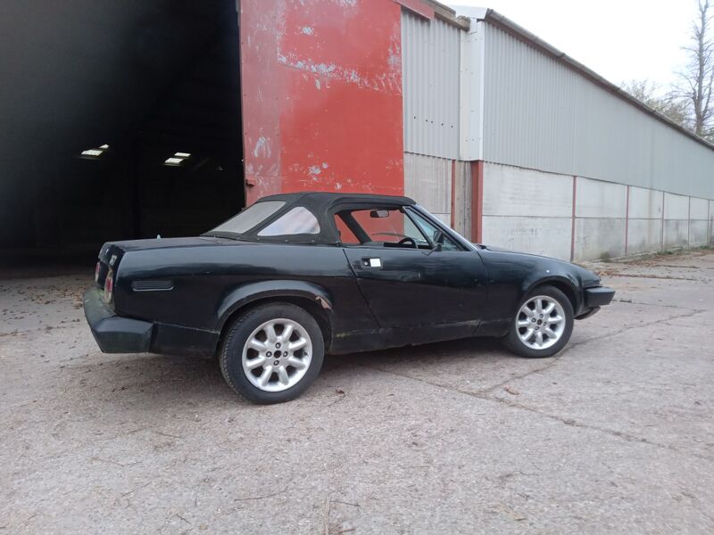 View TRIUMPH TR7 -