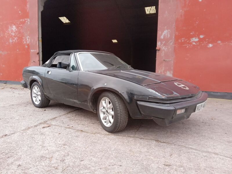 View TRIUMPH TR7 -