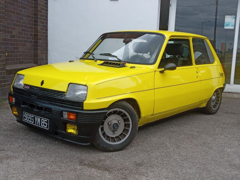 RENAULT 5