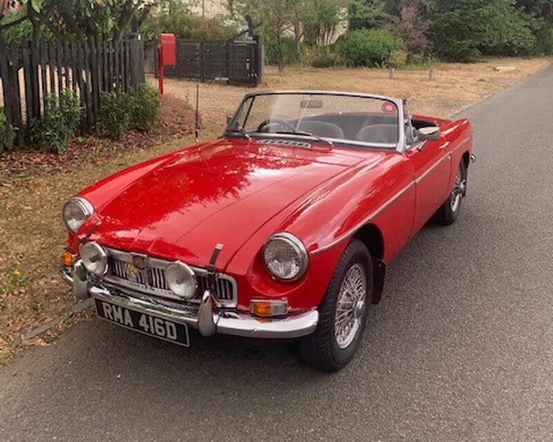 View MG MGB Roadster