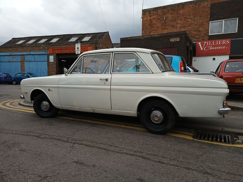 FORD TAUNUS