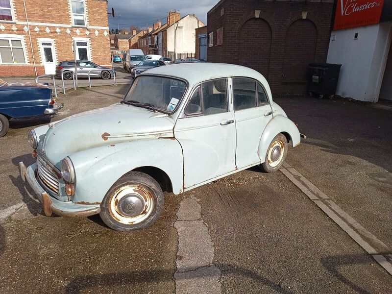 MORRIS MINOR